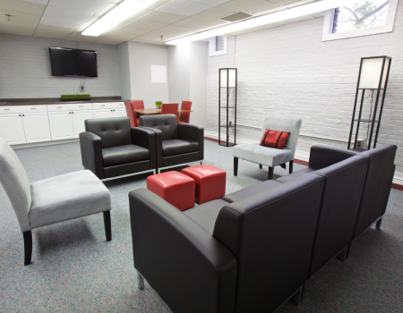 scarlet all purpose room